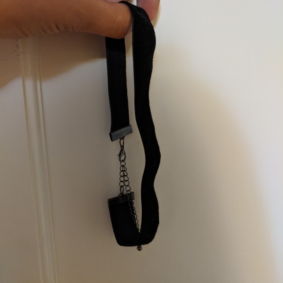 Black velvet choker - Picture 1 of 2